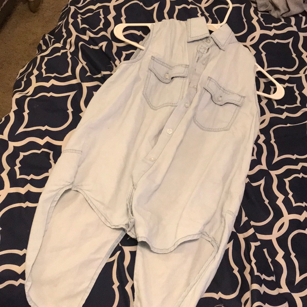 Tie in the back blue jean type summer shirt